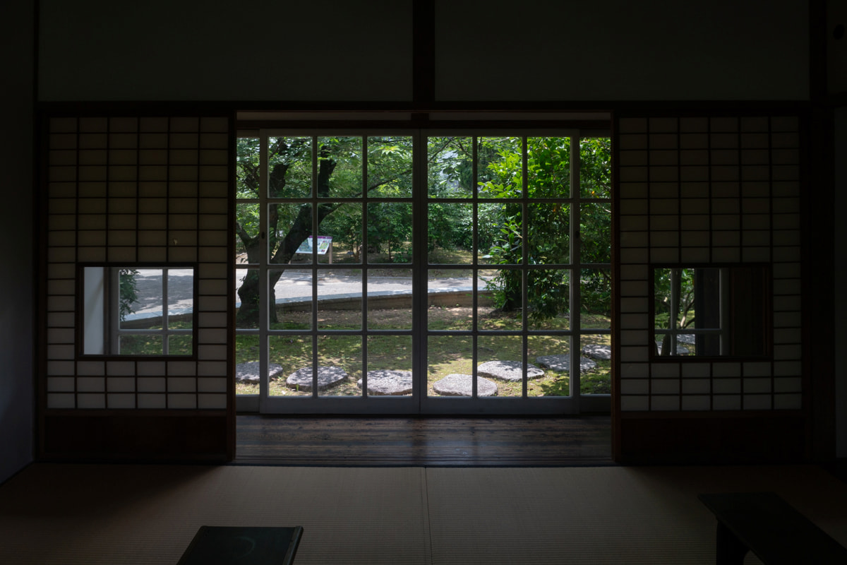 window4.jpg window4.jpg