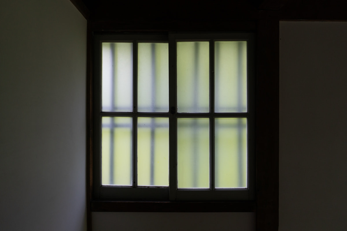 window3.jpg window3.jpg